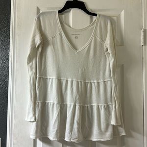 American Eagle Long Sleeve Flowy top